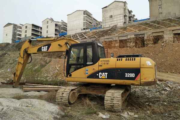 河南出售转让二手4750小时2007年卡特彼勒320D挖掘机
