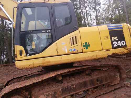江西出售转让二手8900小时2007年小松PC200挖掘机