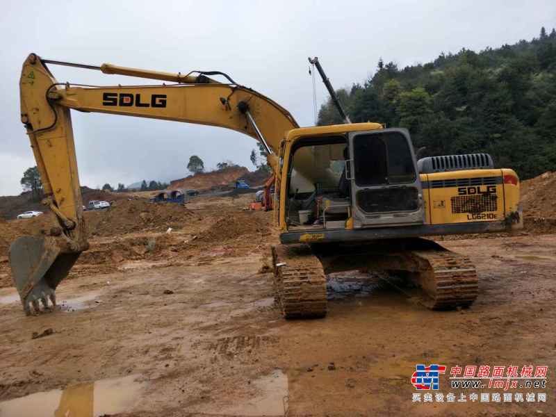 江西出售转让二手5500小时2012年临工LG6210E挖掘机