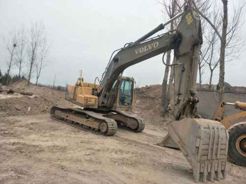 河南出售转让二手9000小时2011年沃尔沃EC210BLC挖掘机