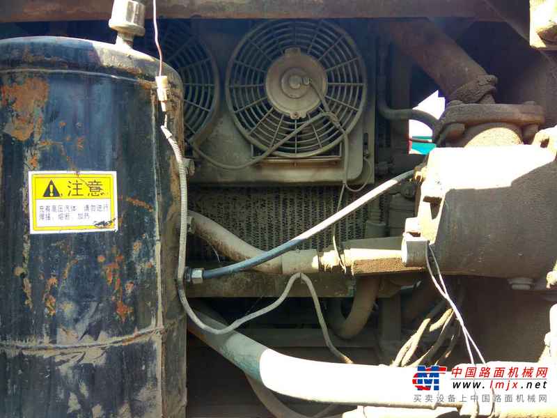 辽宁出售转让二手10000小时2007年恒特重工轮挖HTL120挖掘机