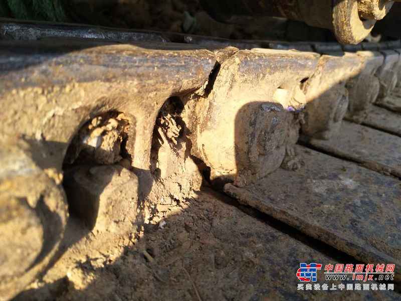 河南出售转让二手3000小时2015年山重建机GC68挖掘机