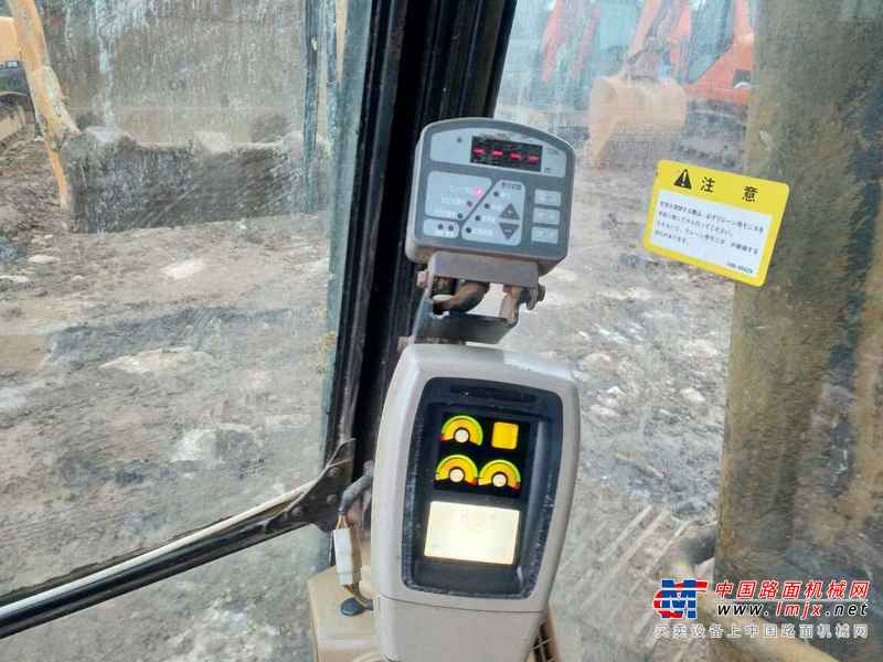 江西出售转让二手8700小时2009年卡特彼勒320C挖掘机