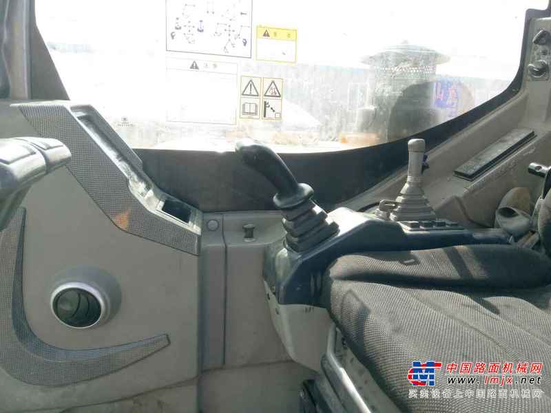 吉林出售转让二手6340小时2011年龙工LG6085挖掘机