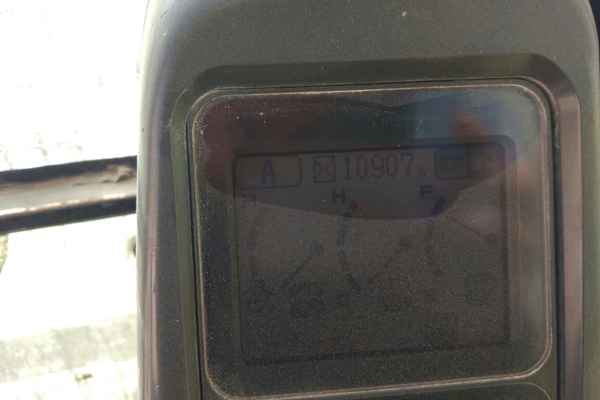 山东出售转让二手11000小时2011年小松PC360挖掘机