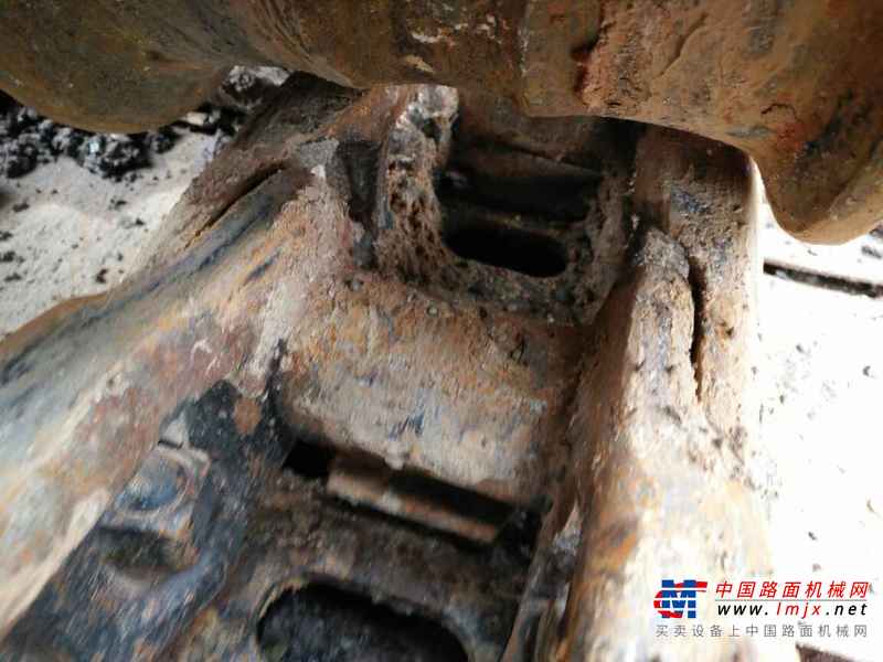湖北出售转让二手15000小时2007年卡特彼勒320C挖掘机
