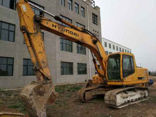 山西出售转让二手9000小时2007年现代R215挖掘机