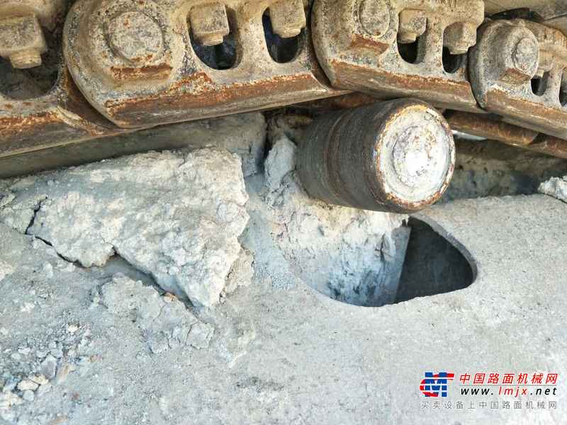 河北出售转让二手11640小时2006年神钢SK135挖掘机