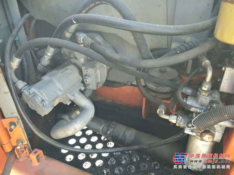 河北出售转让二手8000小时2010年日立ZX60挖掘机