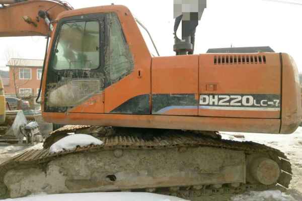 吉林出售转让二手10000小时2006年斗山DH220LC挖掘机