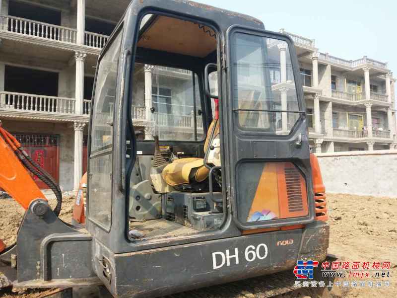 安徽出售转让二手5700小时2013年斗山DH55挖掘机