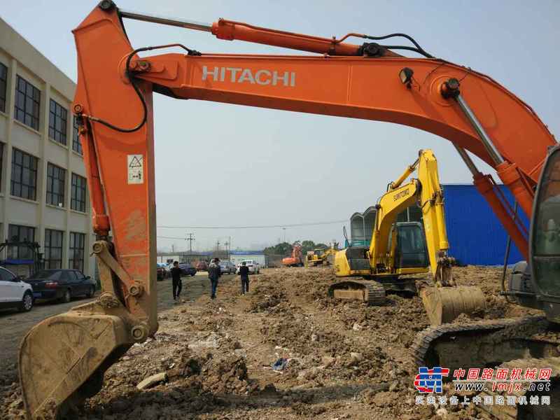 安徽出售转让二手7878小时2010年日立ZX200挖掘机