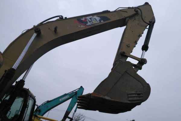 四川出售转让二手5500小时2013年卡特彼勒336D挖掘机