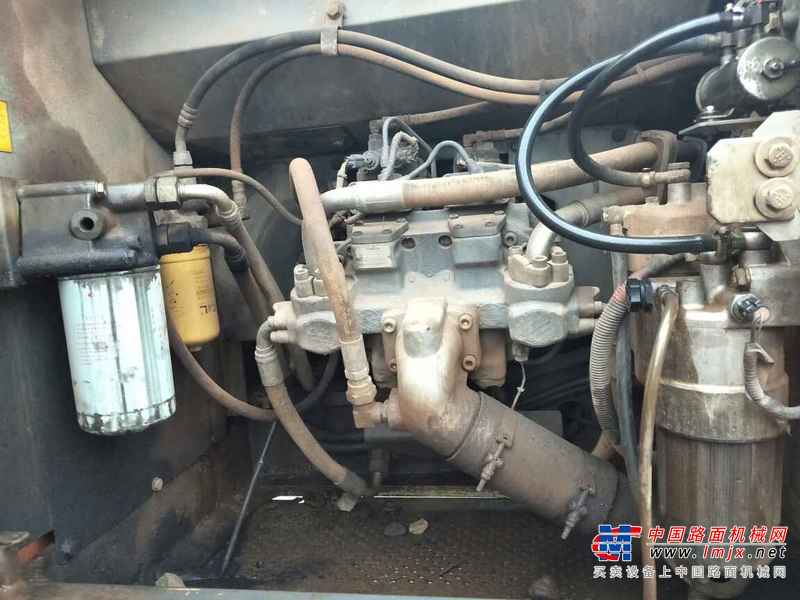 江西出售转让二手7500小时2011年日立ZX200挖掘机