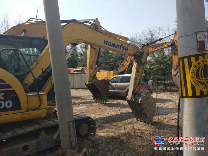 山东出售转让二手4000小时2013年小松PC60挖掘机