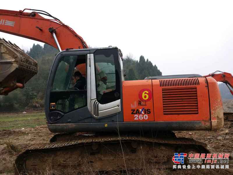 安徽出售转让二手3287小时2009年日立ZX200挖掘机