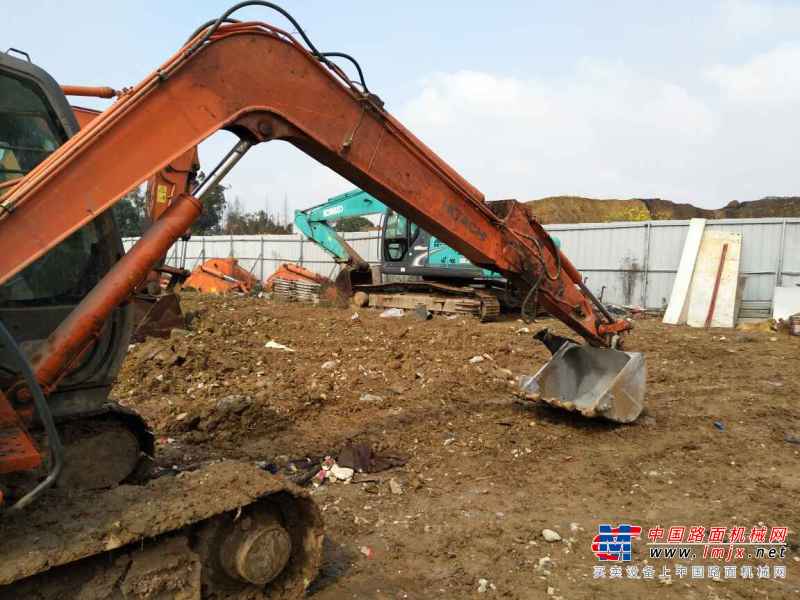 四川出售转让二手9200小时2009年日立EX70挖掘机