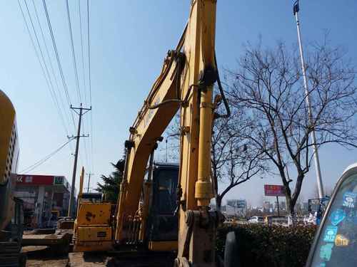 山东出售转让二手6000小时2011年柳工915D挖掘机