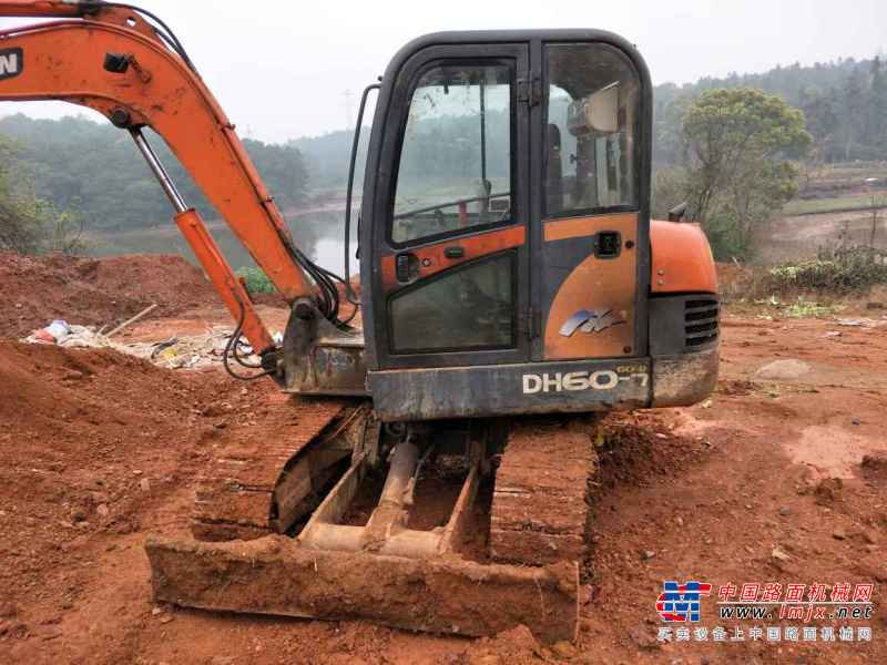 江西出售转让二手6500小时2011年斗山DH60挖掘机