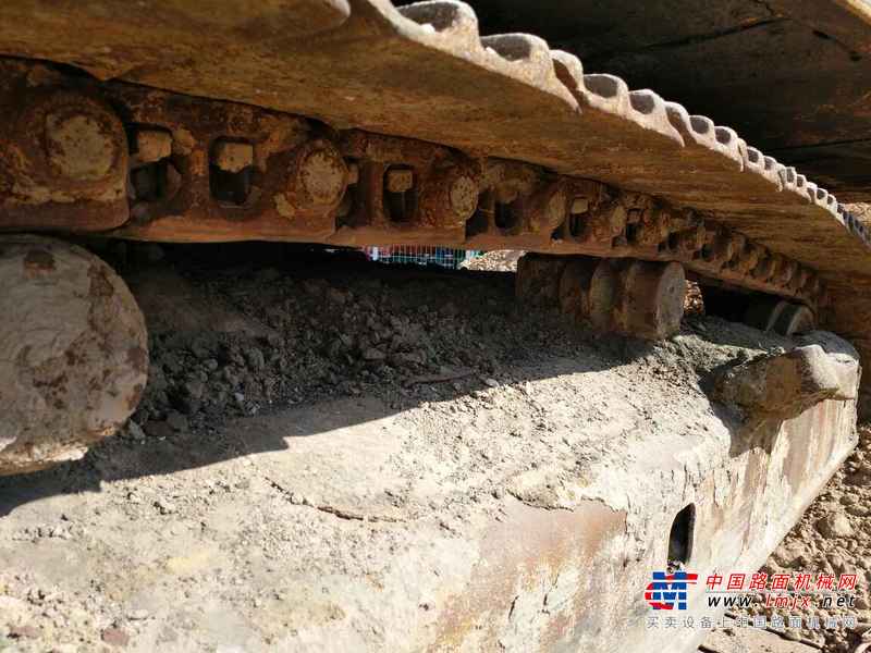 山西出售转让二手13000小时2006年现代R200挖掘机