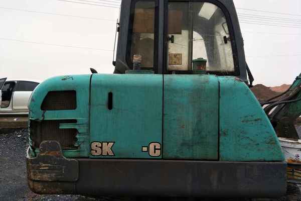 江西出售转让二手8000小时2010年神钢SK55挖掘机