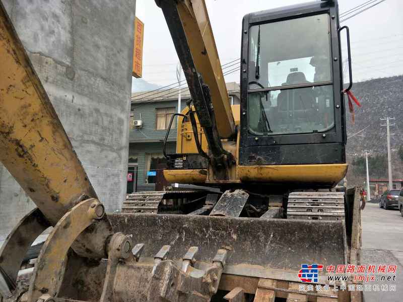 河南出售转让二手3060小时2014年卡特彼勒306E2挖掘机