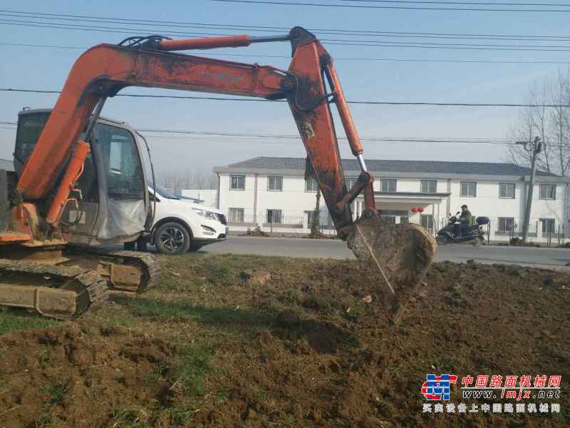 江苏出售转让二手8524小时2010年日立EX70挖掘机