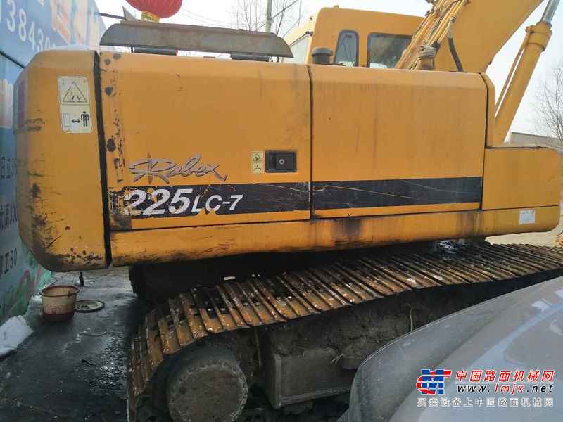 吉林出售转让二手18000小时2006年现代R225LC挖掘机