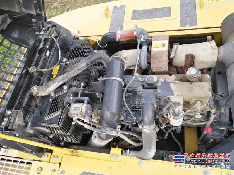 四川出售转让二手3500小时2013年小松PC360挖掘机