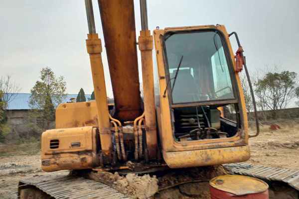 江西出售转让二手5690小时2008年现代R225LC挖掘机