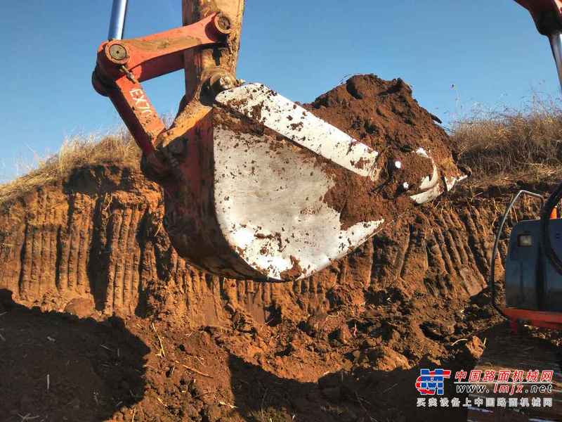 山西出售转让二手10000小时2009年日立ZX70挖掘机
