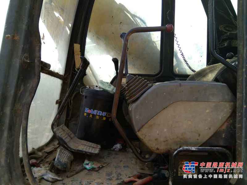 广东出售转让二手1200小时2004年小松PC200挖掘机