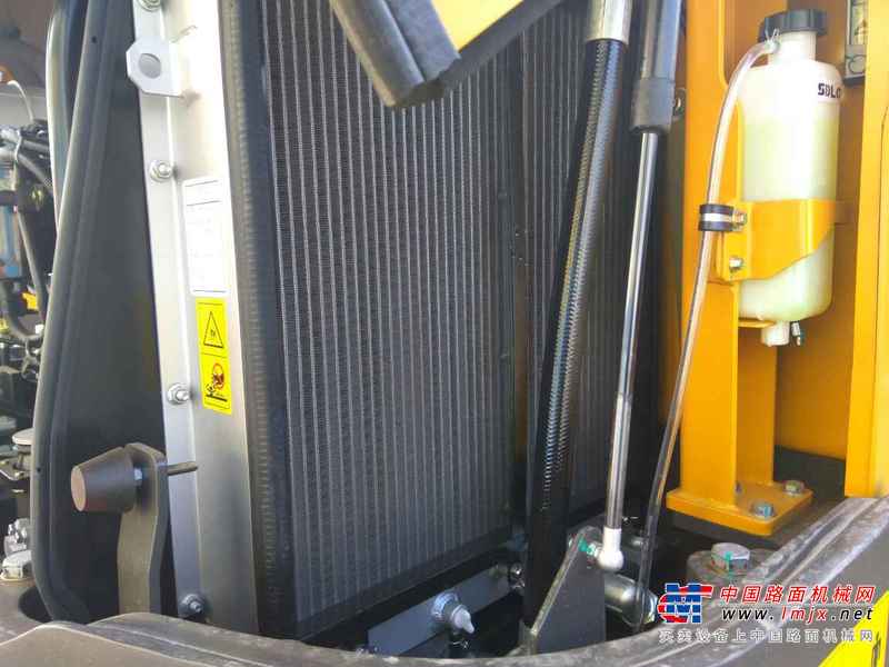山东出售转让二手8小时2017年临工LG660E挖掘机