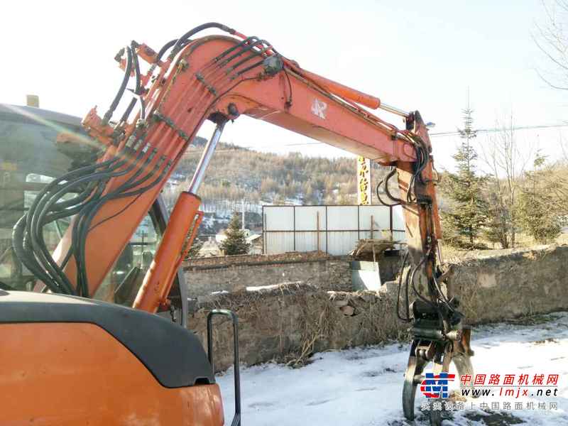 吉林出售转让二手4000小时2010年日立ZX75US挖掘机