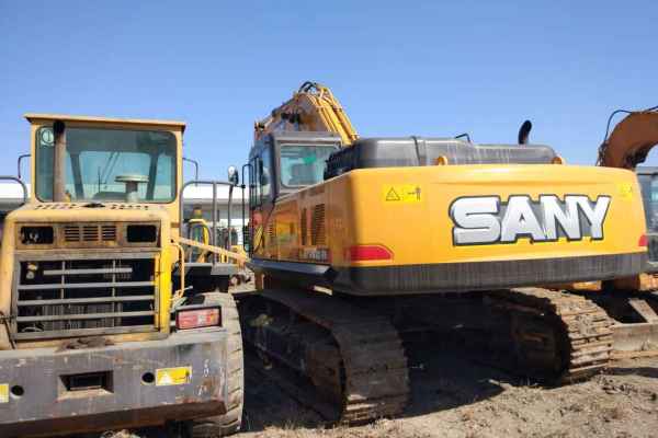 山东出售转让二手3000小时2015年三一重工SY305C挖掘机