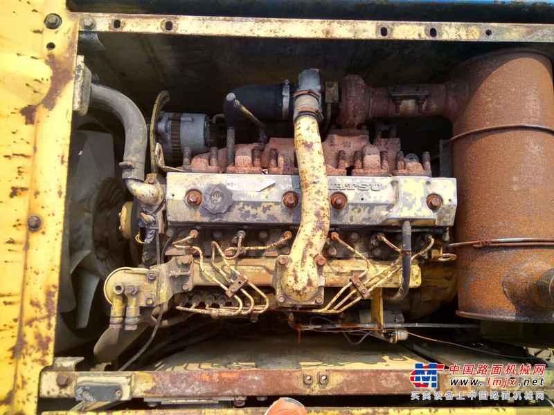 广东出售转让二手5000小时2003年小松PC200挖掘机