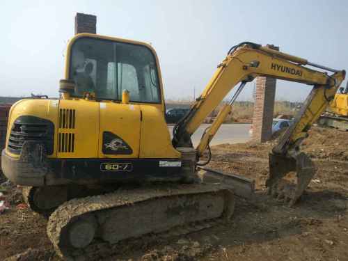 江苏出售转让二手10000小时2009年现代R60挖掘机
