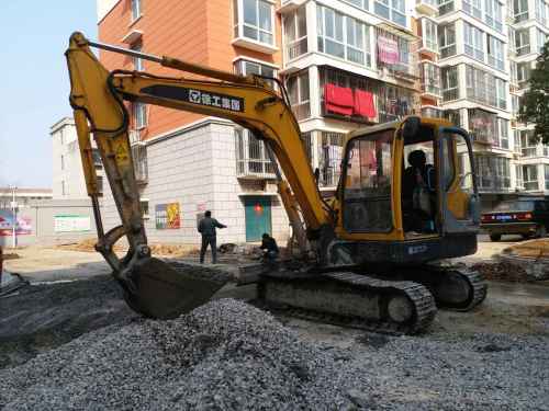 江苏出售转让二手4099小时2013年山重建机JCM906D挖掘机