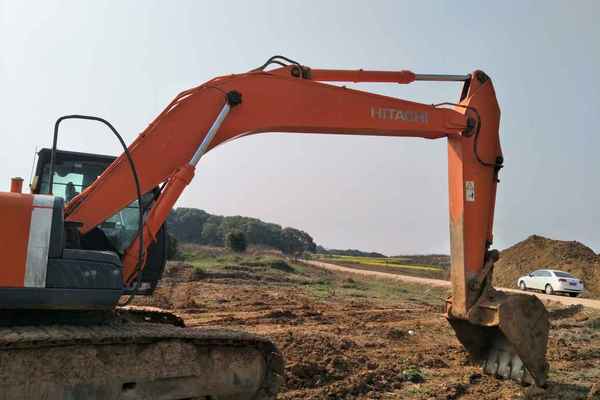 江西出售转让二手8500小时2010年日立ZX270挖掘机