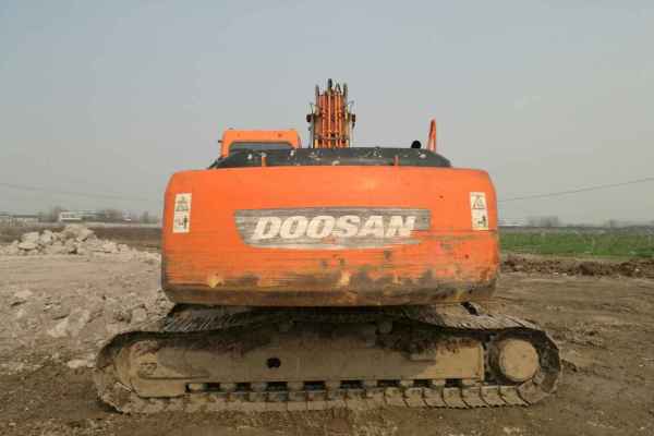 安徽出售转让二手8900小时2010年斗山DH220LC挖掘机