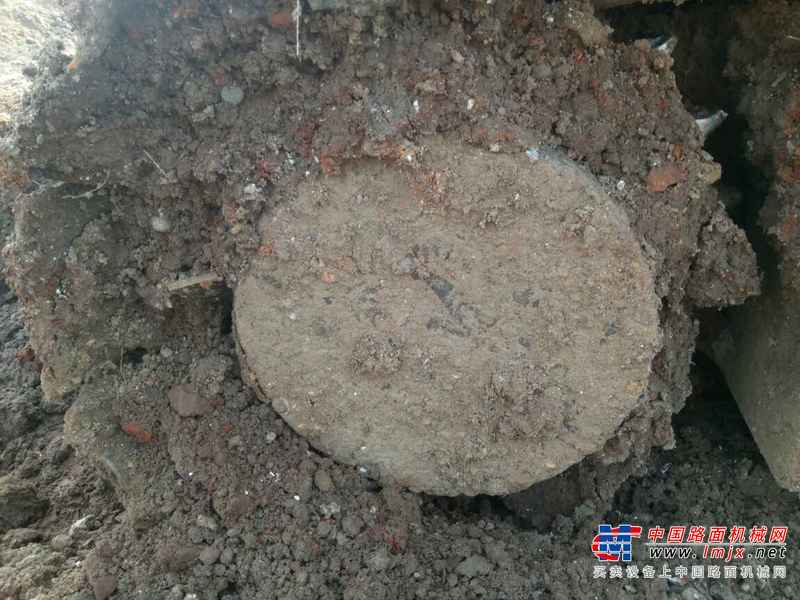 山东出售转让二手14000小时2009年沃尔沃EC240挖掘机
