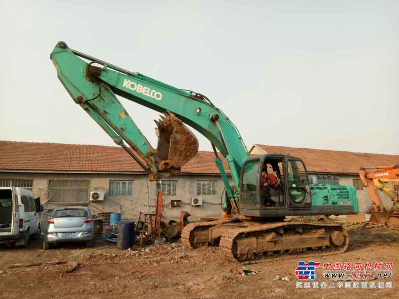 山东出售转让二手8000小时2011年神钢SK330挖掘机