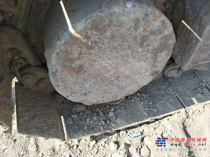 河南出售转让二手4512小时2013年JCBJS220SC挖掘机