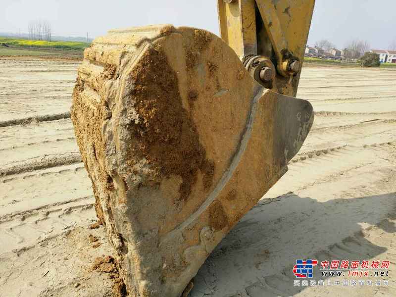 湖北出售转让二手7500小时2012年卡特彼勒320D挖掘机