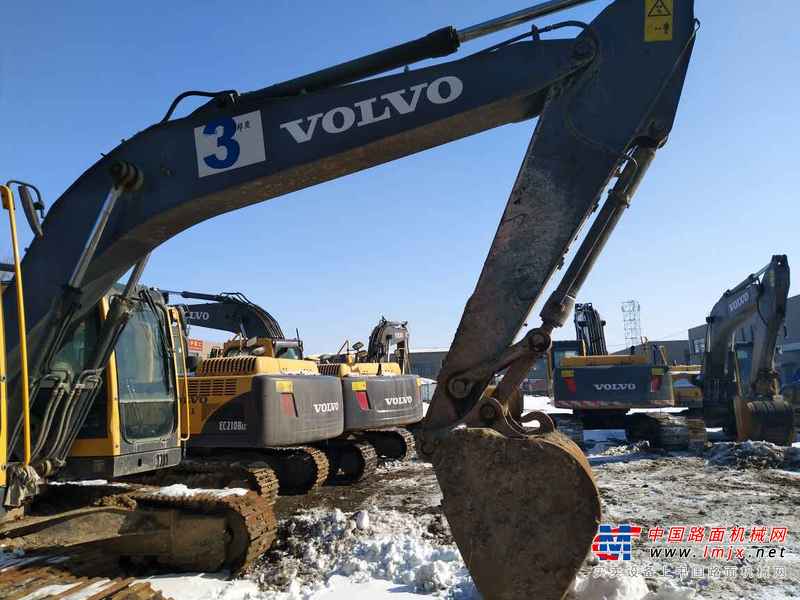 吉林出售转让二手5000小时2013年沃尔沃EC210BLC挖掘机