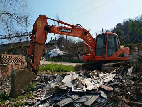 湖北出售转让二手6000小时2012年斗山DH150LC挖掘机
