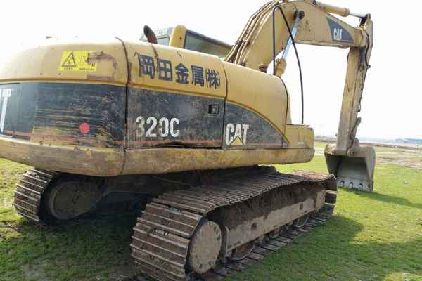湖北出售转让二手16700小时2004年卡特彼勒320C挖掘机
