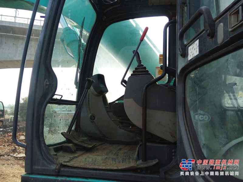 安徽出售转让二手7500小时2011年神钢SK210LC挖掘机