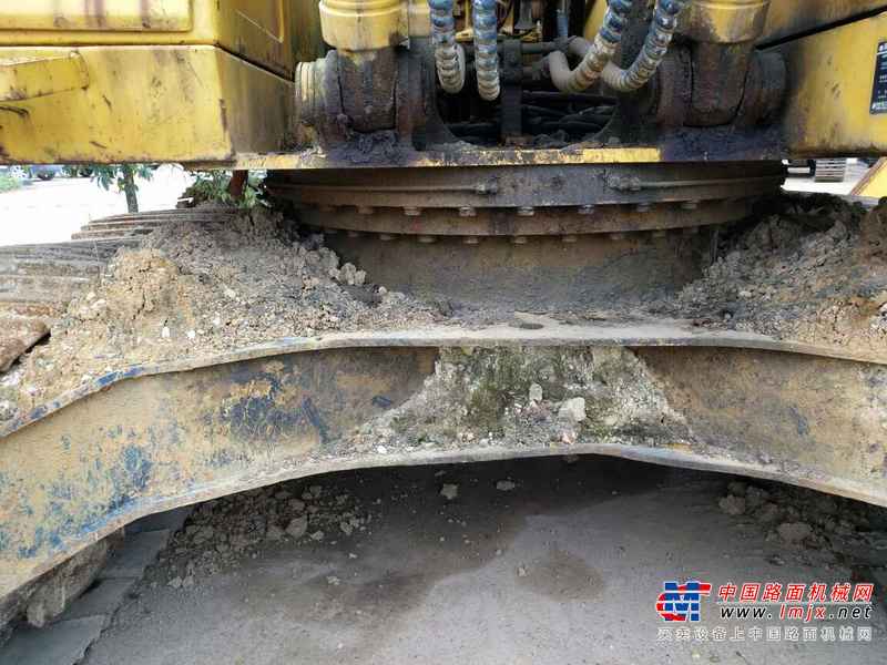 广西出售转让二手12500小时2010年厦工XG822LC挖掘机