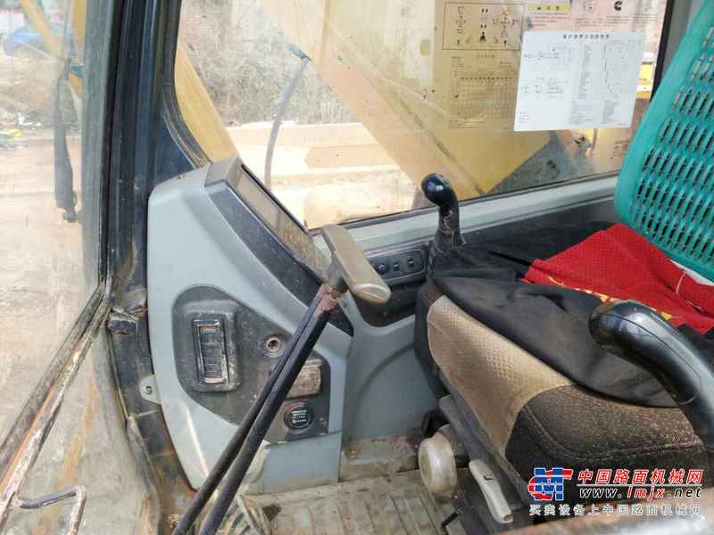 江西出售转让二手6000小时2012年现代R215挖掘机